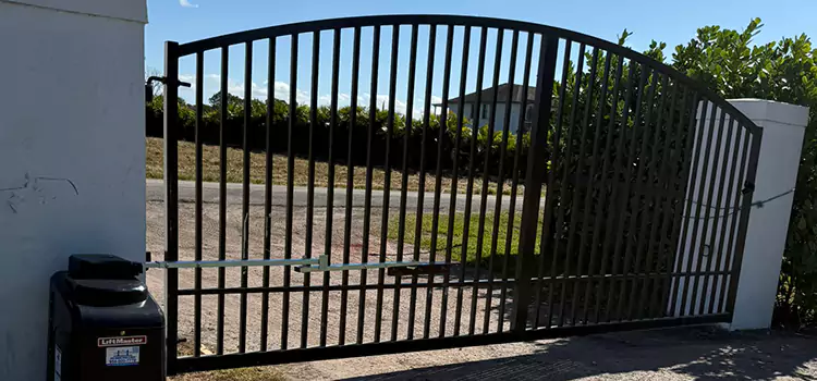 Driveway Fence Repair South Miami Heights