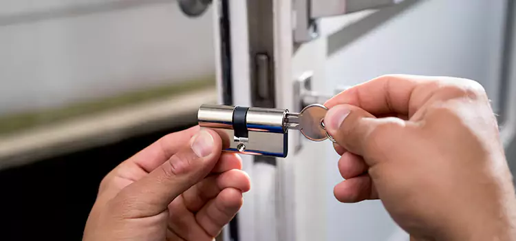 Lock Change Locksmiths South Miami Heights